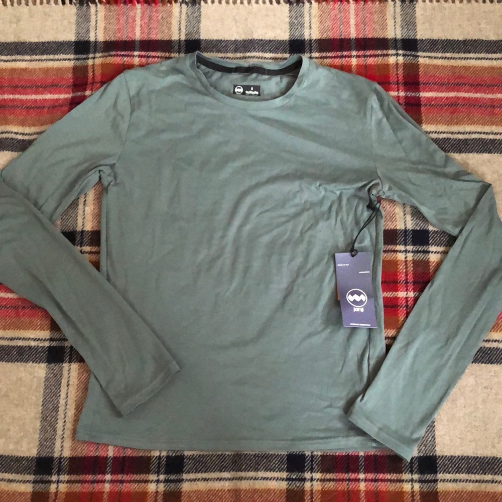 NWT Janji runterra long sleeve running tee